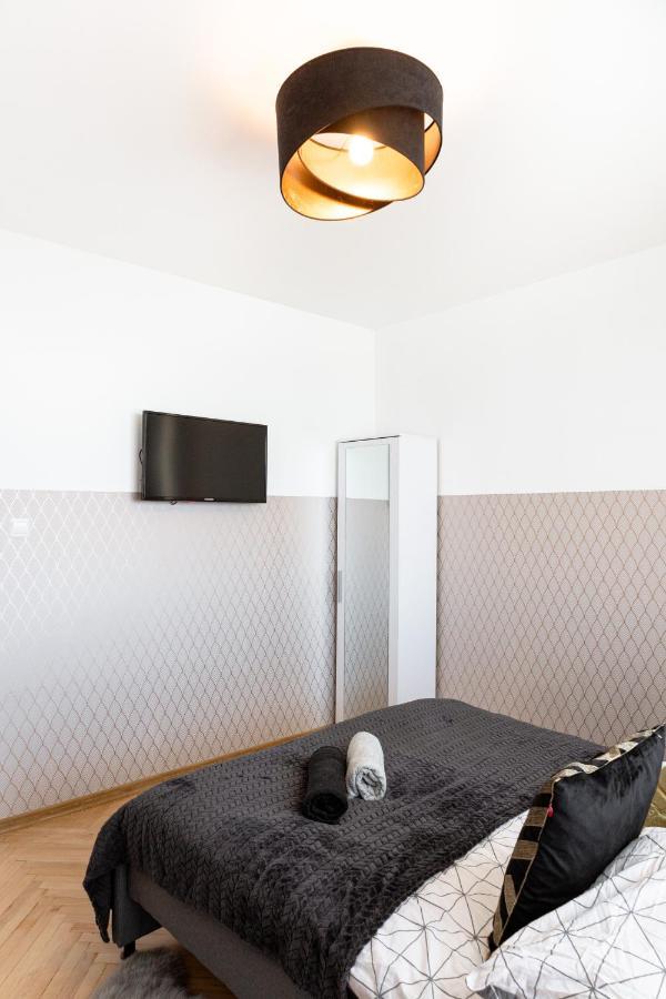 Clicktheflat Conrada Apart Rooms Warsaw Ngoại thất bức ảnh
